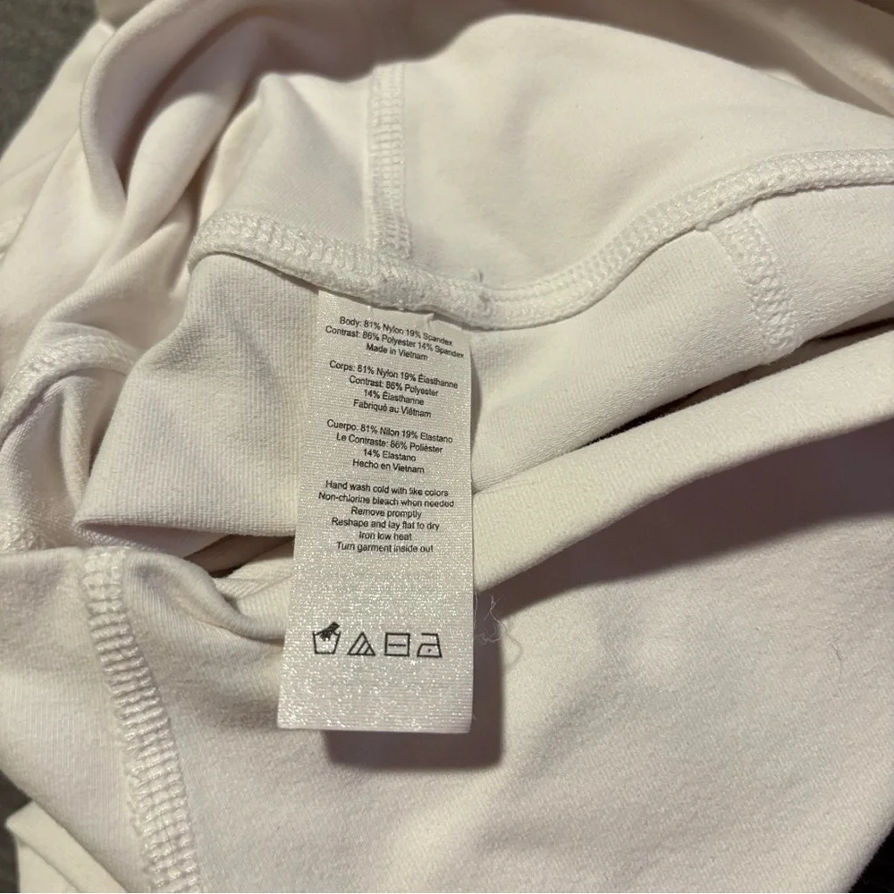 ALO Yoga White Leggings High-Performance Stretch
